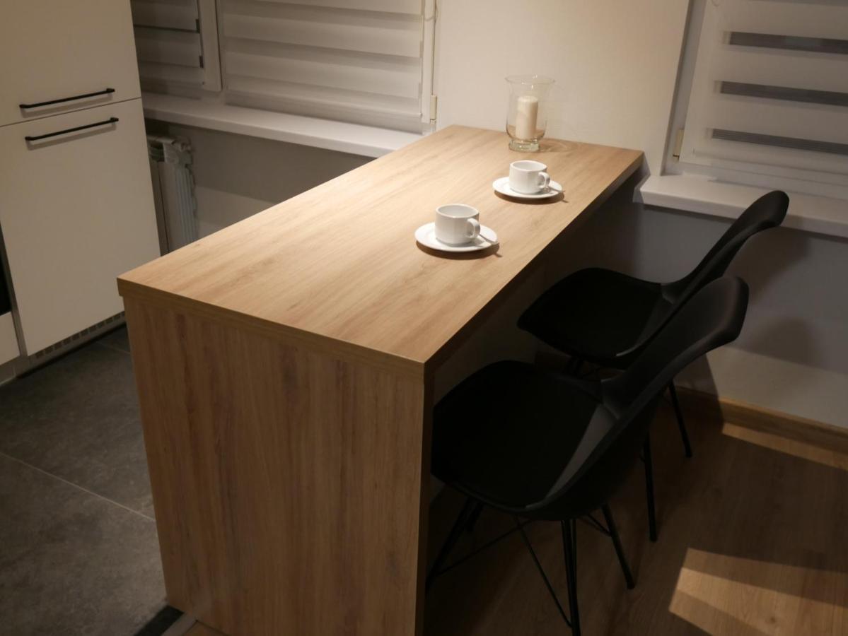 Auschwitz New Flat For Rent Air Conditioning In The Apartament Oswiecim Nowe Mieszkanie - Centrum Klimatyzacja W Mieszkaniu Apartment Ngoại thất bức ảnh
